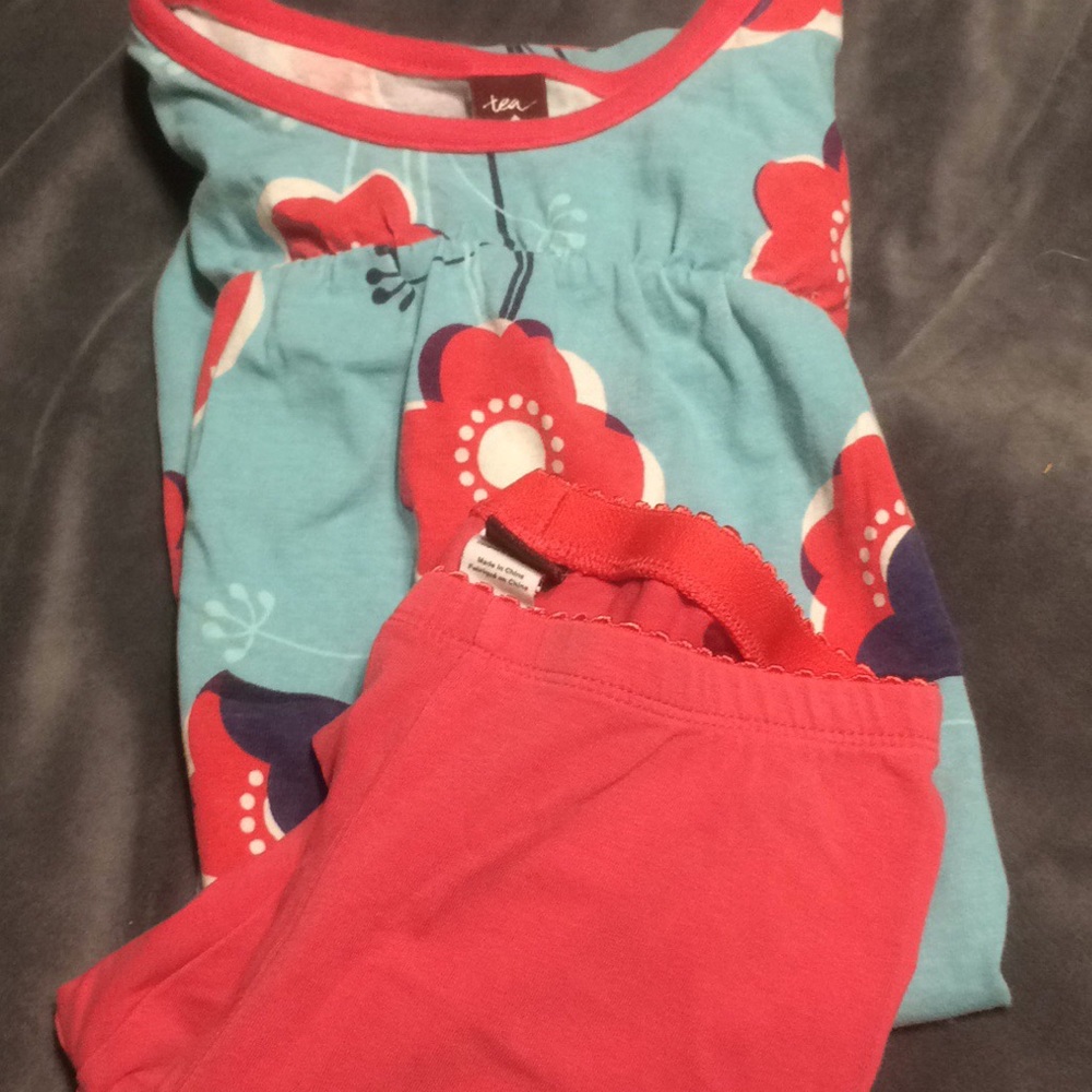 Tea collection outfit